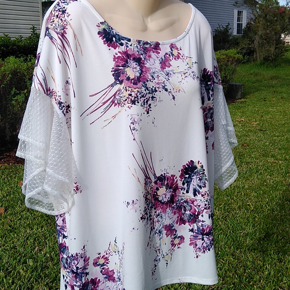 Maurice's Size 0 Summer Top Lace Cap Sleeves